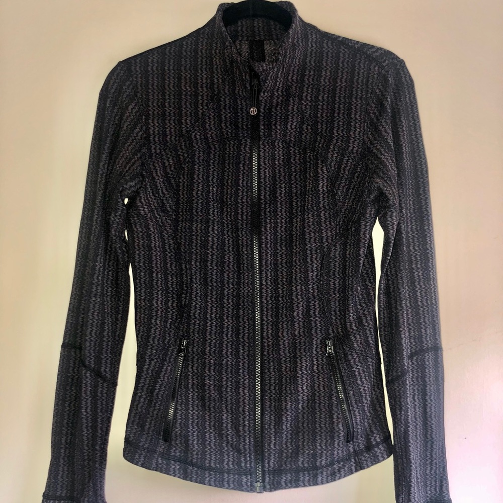 lululemon fitted zip up